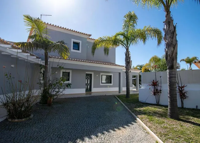 Villa Albatroz - Gorgeous & Spacious In *