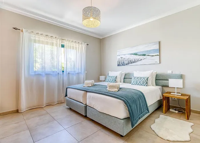 Villa Albatroz - Gorgeous & Spacious In *