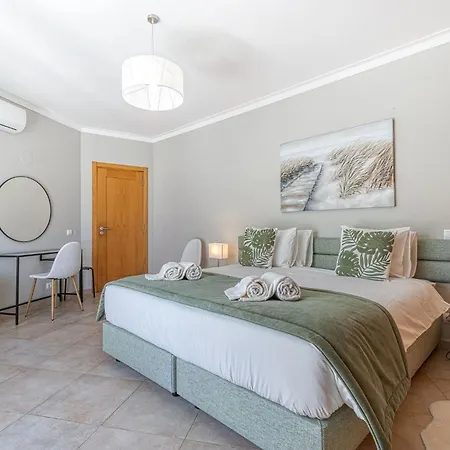 Albatroz - Gorgeous & Spacious In Carvoeiro Villa *